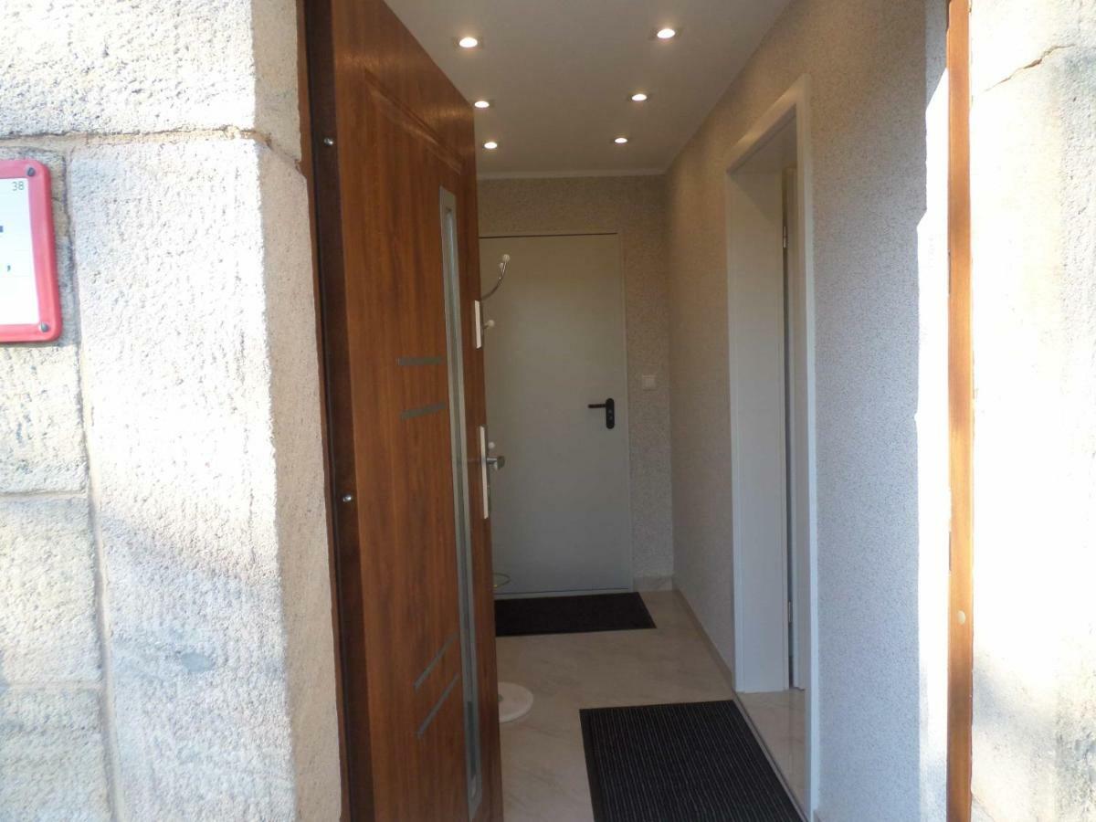 1 Zi. Apartment Nähe Flughafen/Messe Stuttgart 24h Waldenbuch Exterior foto
