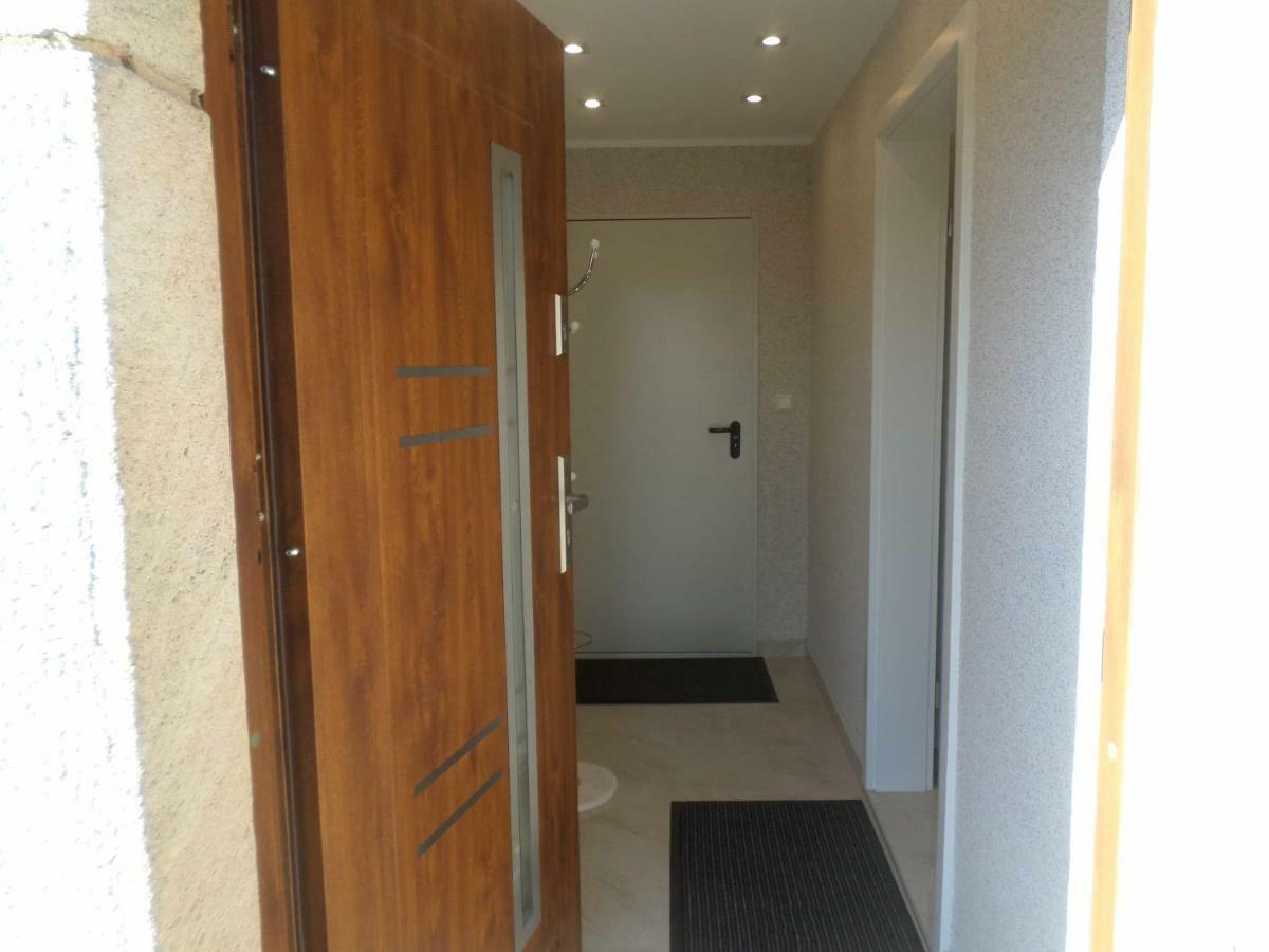1 Zi. Apartment Nähe Flughafen/Messe Stuttgart 24h Waldenbuch Exterior foto